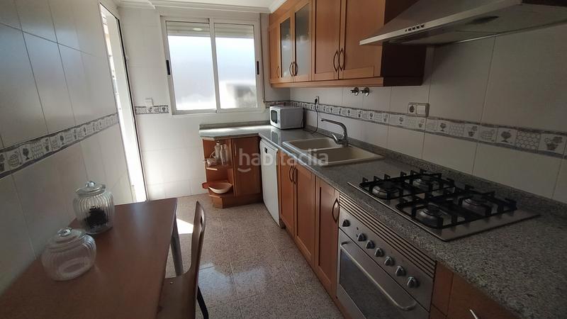 Foto 77739f99-27fd-4c3f-a213-9bf46ab1b6da. Rent flat in El Castellar i l'Oliverar Valencia