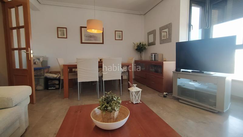 Foto 7cd35a85-c0f6-45ce-8662-930fdc0c1708. Alquiler piso en El Castellar i l'Oliverar Valencia