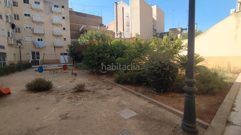 Foto 849d1f5b-51a2-462c-952c-c58ceed2e4c5. Alquiler piso en El Castellar i l'Oliverar Valencia