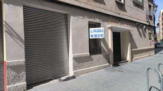 Lloguer Local Comercial a Carrer d'alfambra 1