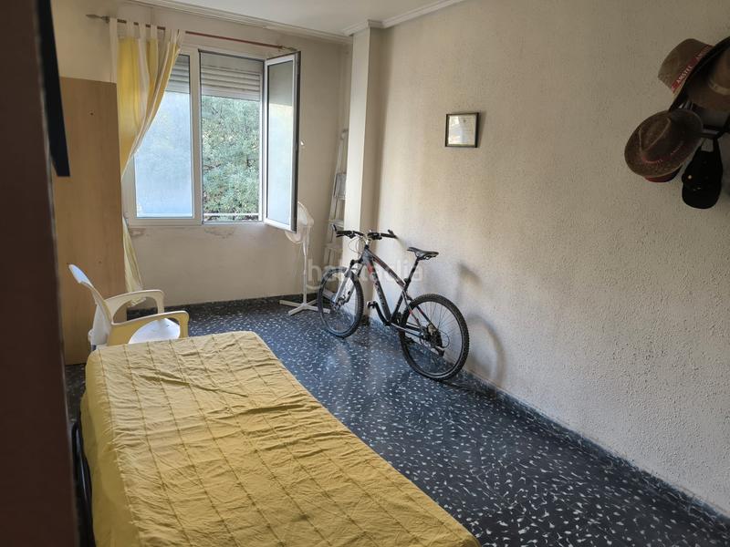 Foto ce1d8cee-83cd-4854-81ae-4dc87851e14a. Flat in Mestalla Valencia