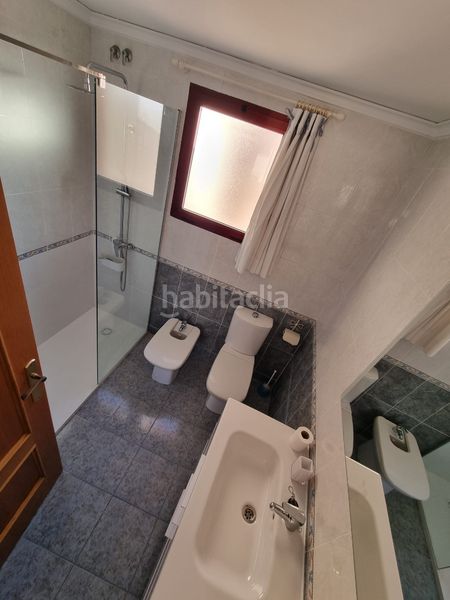Foto 14222eae-f2bf-4644-ab23-757846fe83c9. Rent flat in carrer illa d'amboto 1 in Las Islas Sagunt