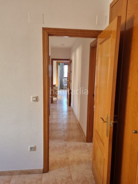 Foto e3864ac5-9860-48b0-a5a2-e95858139538. Rent flat in carrer illa d'amboto 1 in Las Islas Sagunt