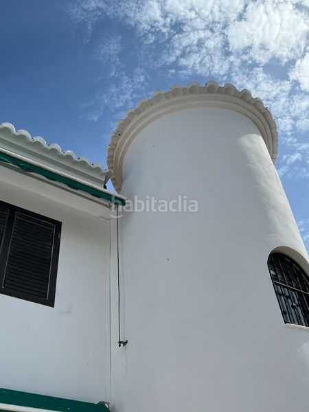 Foto 2c053445-91b7-44ed-915f-a70de70a3916. Chalet en Mareny Blau Sueca