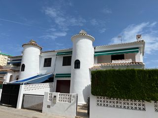 Chalet in Mareny Blau