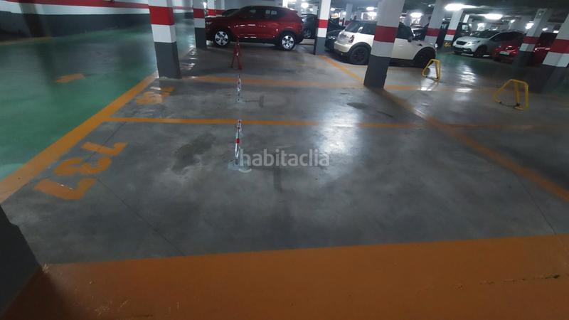 Foto eb4a6ed5-e35e-410f-afbf-d1b114a65c24. Parking coche en Sant Pau Valencia