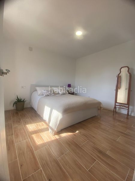 Foto b071efb1-baf0-46cc-aa26-df16599be355. Casa adossada a Alcantarilla