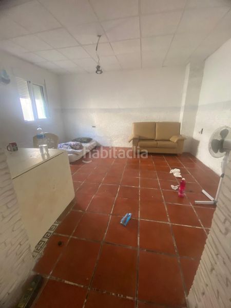 Foto 8dc7b6c2-6c81-4b22-bca6-c4515fbd05bb. Casa adossada a Beniaján Murcia