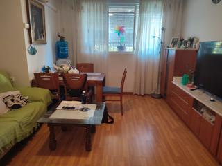 Pis  Carrer zaragoza. Piso alto con ascensor de 3 dormitorios