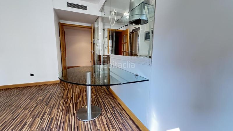 Foto 3c00324b-211a-423e-b585-67074bdf1aeb. Piso en El Bercial Getafe