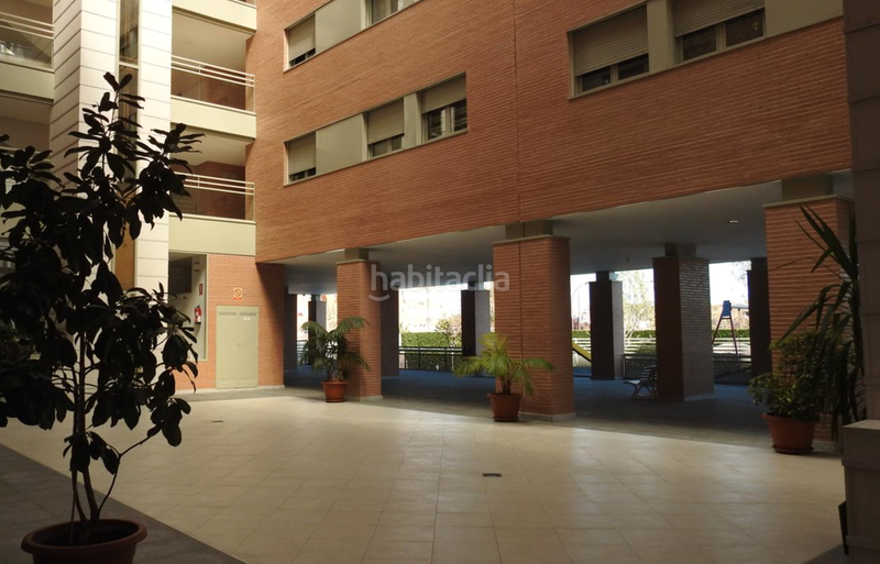 Foto 441da6eb-ca99-40f9-94f1-0313b3d5c154. Piso en El Bercial Getafe