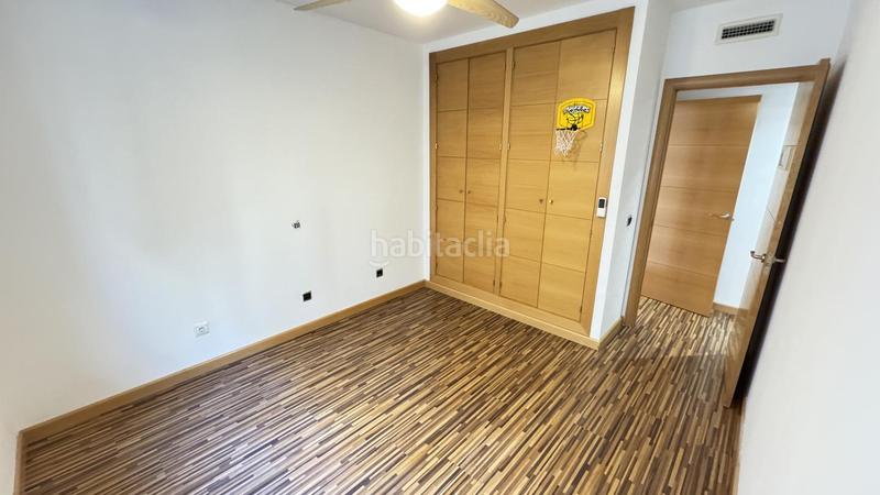 Foto d0bdff65-e029-4d36-9b0b-fa748f08e7f0. Piso en El Bercial Getafe