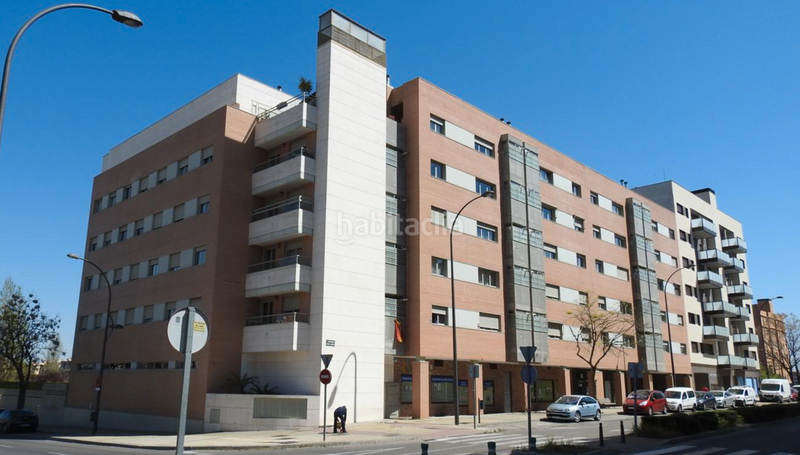 Foto e2f1170c-b1ae-4008-9568-a887b10b21aa. Piso en El Bercial Getafe