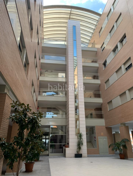 Foto f5b8017e-a6d8-4dec-9178-388f6e6490e6. Piso en El Bercial Getafe