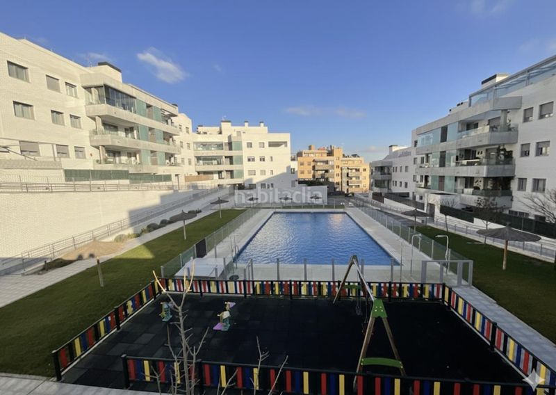 Foto 54dde6fb-2950-4e02-b99f-4da241775838. Dúplex amb calefacció aparcament piscina a San Crispín-La Estación Consorcio Colmenar Viejo