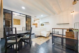 Flat in Carrer de Sant Pere Mitjà