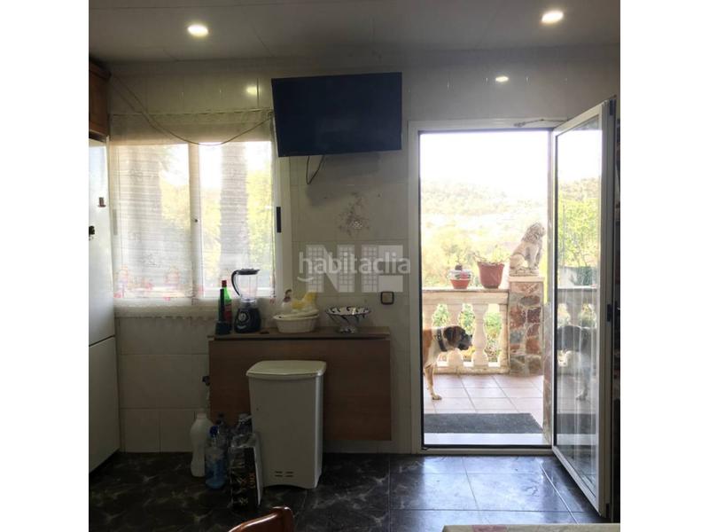 Foto 2dd42607-4aa7-4b16-a31a-4dfbbce2cbc1. Casa amb piscina a Vilanova del Vallès