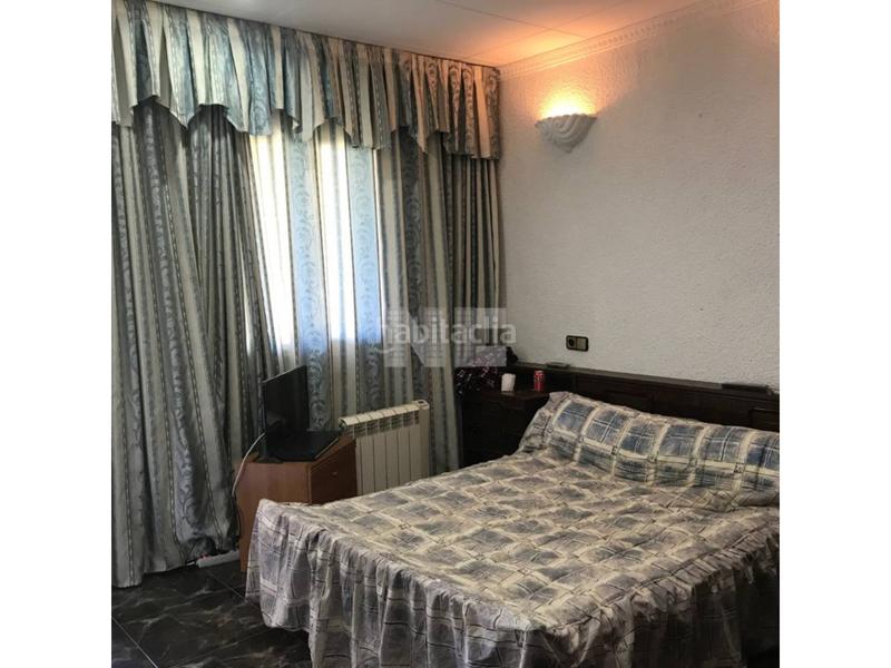 Foto b4a1b3ed-39f1-423b-a40e-233a8b38e72e. Casa amb piscina a Vilanova del Vallès