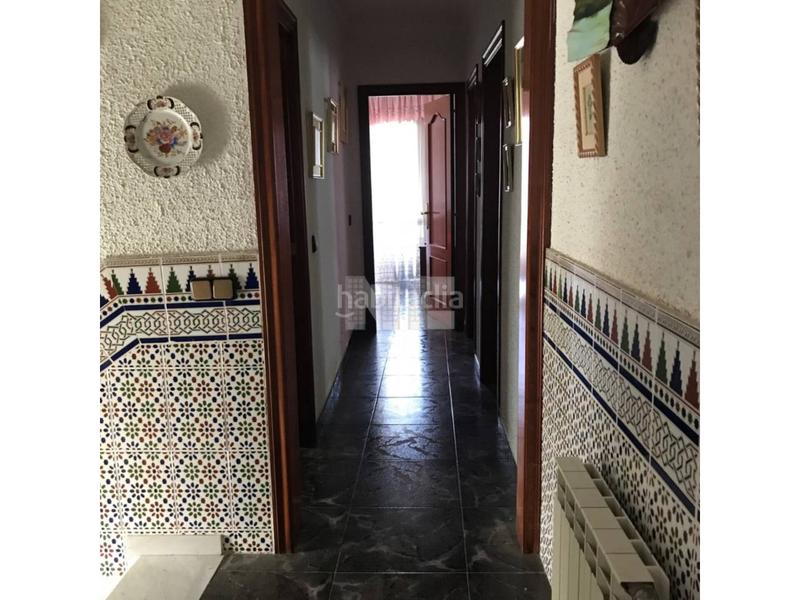 Foto d0a7f418-ef3e-466f-8314-cbd51910f689. Casa amb piscina a Vilanova del Vallès