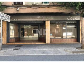 Local commercial à Montornès del Vallès. Local en venta en montornès del vallès