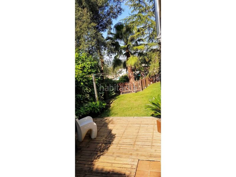 Foto dd40e239-0531-45ad-b2a1-21ef812f2cd0. Casa amb calefacció aparcament piscina a Vilanova del Vallès