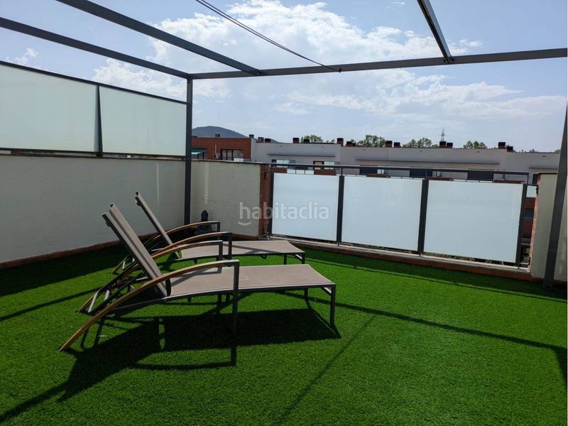 Foto 3b0f33d4-eac9-4259-9a4a-a4a8cd2871ef. Casa adossada amb calefacció aparcament piscina a Vilanova del Vallès