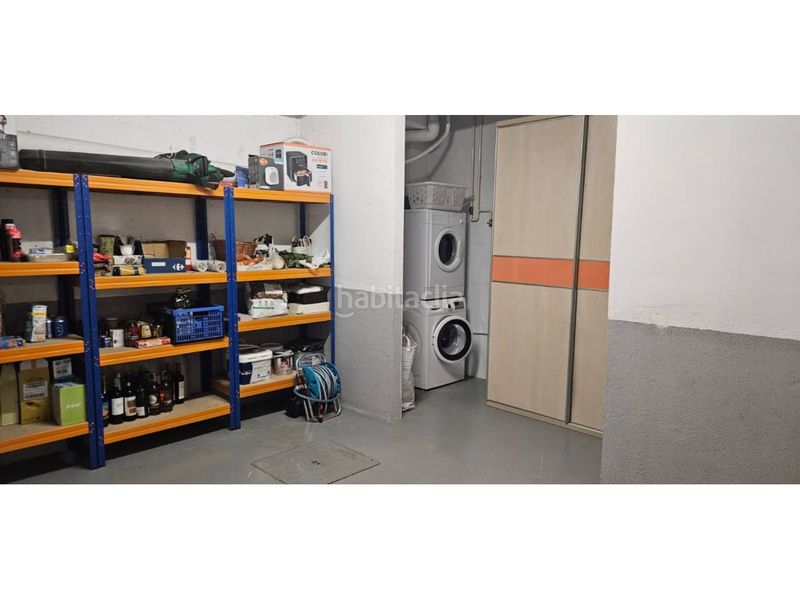 Foto 5a42e3ad-8c09-449b-b6dd-00d5dbb47915. Casa adossada amb calefacció aparcament piscina a Vilanova del Vallès