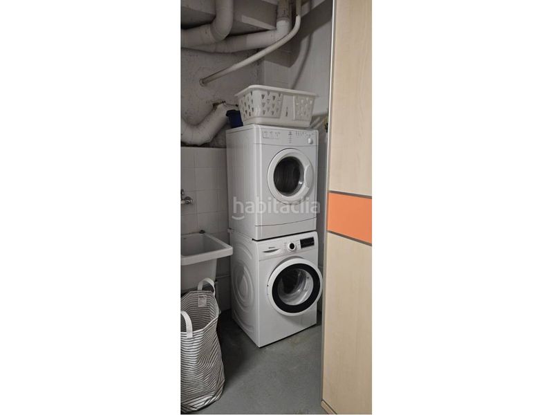 Foto 5dee0c4d-757d-42f6-83f7-a93086fcec7e. Casa adossada amb calefacció aparcament piscina a Vilanova del Vallès