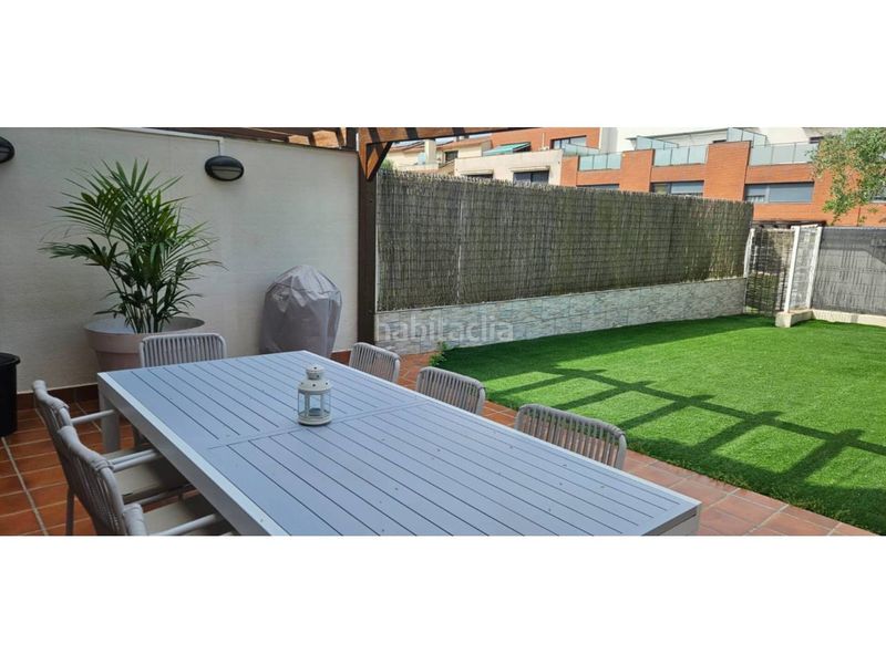 Foto 93e0fcca-45bb-4a11-8b0d-aac7ef75e39d. Casa adossada amb calefacció aparcament piscina a Vilanova del Vallès