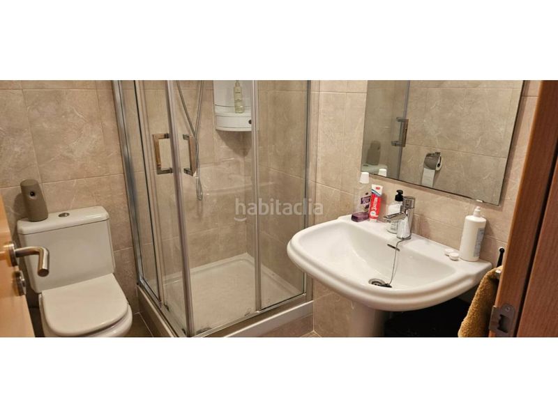 Foto eee4959b-56c8-4167-91ac-63e616048516. Casa adossada amb calefacció aparcament piscina a Vilanova del Vallès