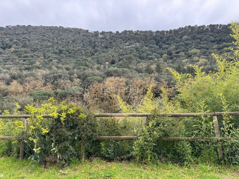 Foto e4f9ffc8-404f-43cc-8f49-965c79f23e15. Terreny residencial a Vilanova del Vallès