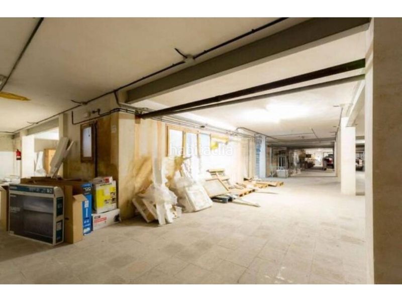 Foto 1e0296a9-2904-4147-abb1-c7c98a0de601. Local comercial a Hostal Granollers