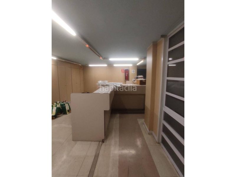 Foto e2f883c1-7602-4ddc-b3bd-4475fd38aca9. Local comercial a Hostal Granollers