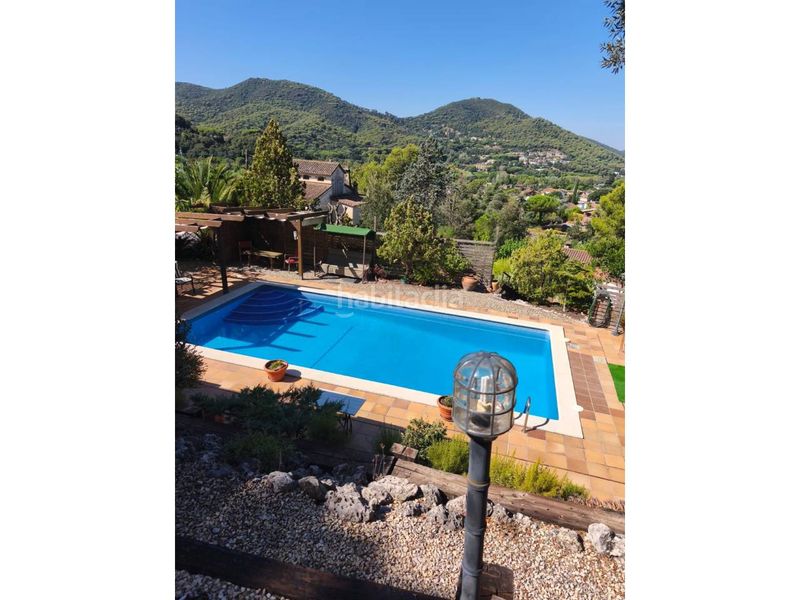 Foto 54a8e459-fd9a-46e0-b7e1-21dbc129144a. Casa amb calefacció aparcament piscina a Vallromanes