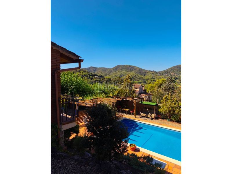 Foto 601c9d26-2378-476b-9c56-881366e5e4d8. Casa amb calefacció aparcament piscina a Vallromanes