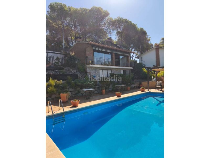 Foto 7c4db49e-b703-4367-99e9-ee462e90d81e. Casa amb calefacció aparcament piscina a Vallromanes