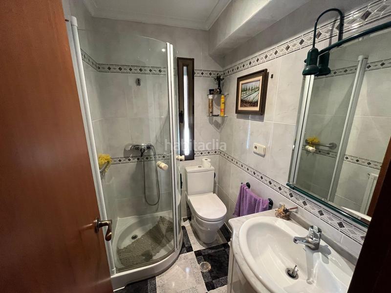 Foto df3c9f33-84a6-49a4-bad3-95ff482ee914. Flat with heating in Centro Cuenca