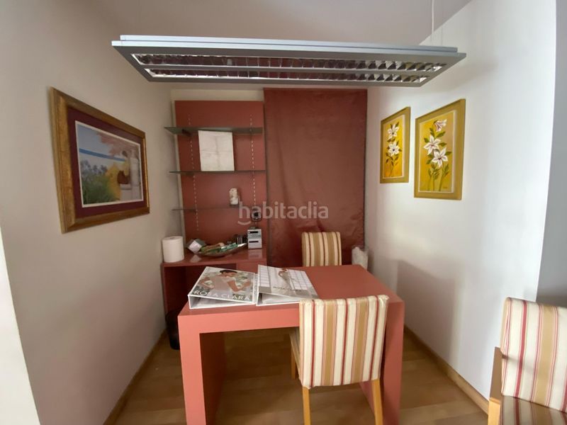 Foto a200bf33-396c-4562-8394-55ec7da3af08. Local comercial a Centro Cuenca