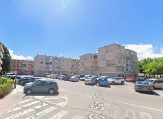 Appartement à Reyes Católicos - Paseo de San Antonio. Piso en venta en virgen de las angustias