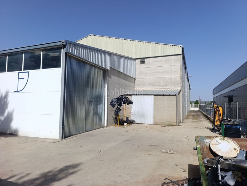 Foto 37231294-4aed-4fa4-993e-de51e5d6c10e. Nau industrial a San Fernando - Carretera de Valencia Cuenca