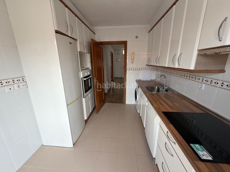 Foto ad036b88-eddb-403c-a3f6-cccaa15cd291. Casa amb calefacció a San Fernando - Carretera de Valencia Cuenca