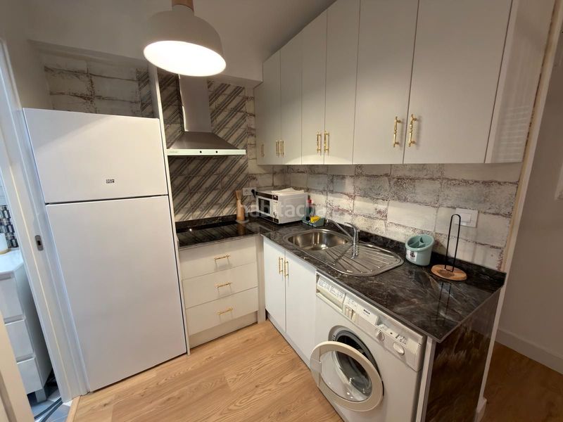 Foto b6e7052d-ea43-49a2-9604-a0a2649fd8e1. Rent flat with heating in Centro Cuenca