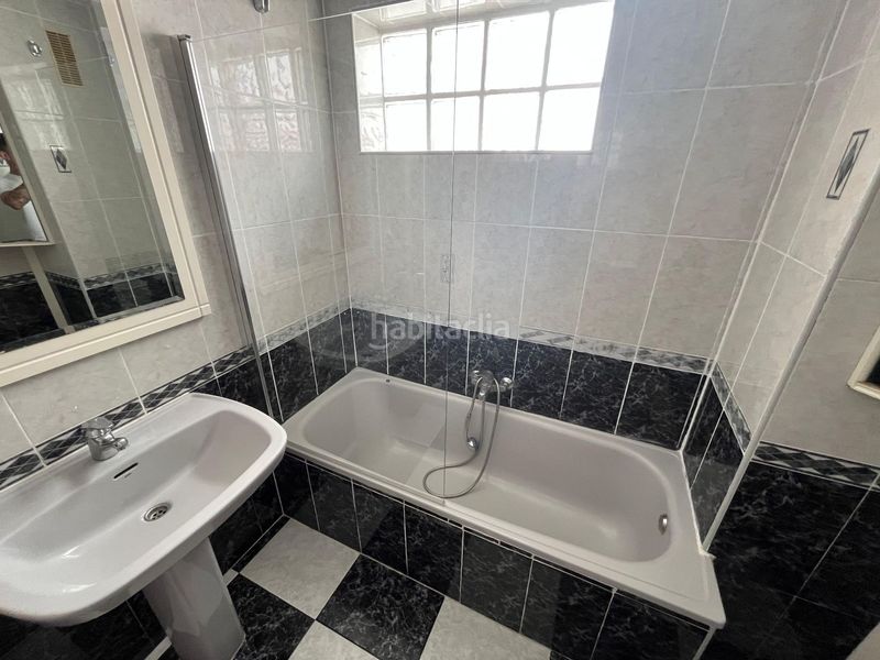 Foto 985c3dbf-202a-4b27-b982-d1009a612e10. Rent flat with heating in Centro Cuenca