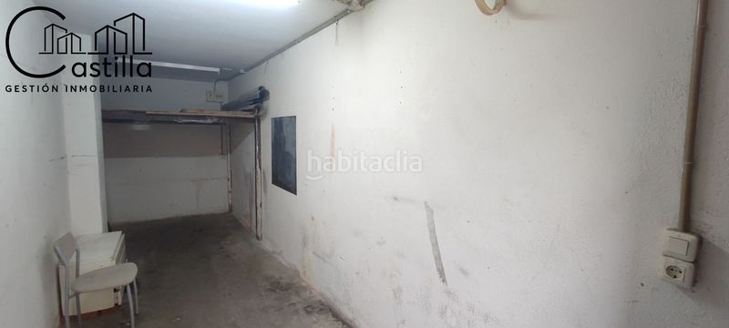 Foto 5336eba3-4e8d-4ca0-b797-eb62ea823ea1. Lloguer aparcament cotxe a Centro Cuenca