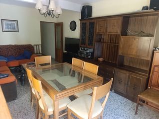 Appartamento in Centro. Piso en venta en calle del escultor marco pérez.