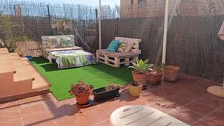 Pis a Riviera del Sol. Planta baja con amplia terraza