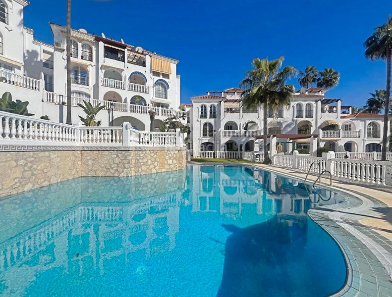 Foto 8a16579c-cee7-427b-8ccf-6aba499eb89e. Casa adosada familiar reformada en Riviera del Sol Mijas