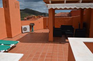 Miete Dachwohnung in Avenida benajarafe 10. Atico  en la chapas de marbella