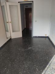 Lloguer Local Comercial a La Torrassa. Local en alquiler en santa eulalia