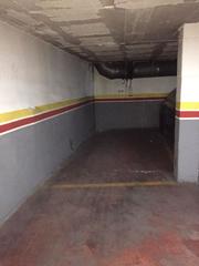 Parking voiture  Carrer de prat de la riba